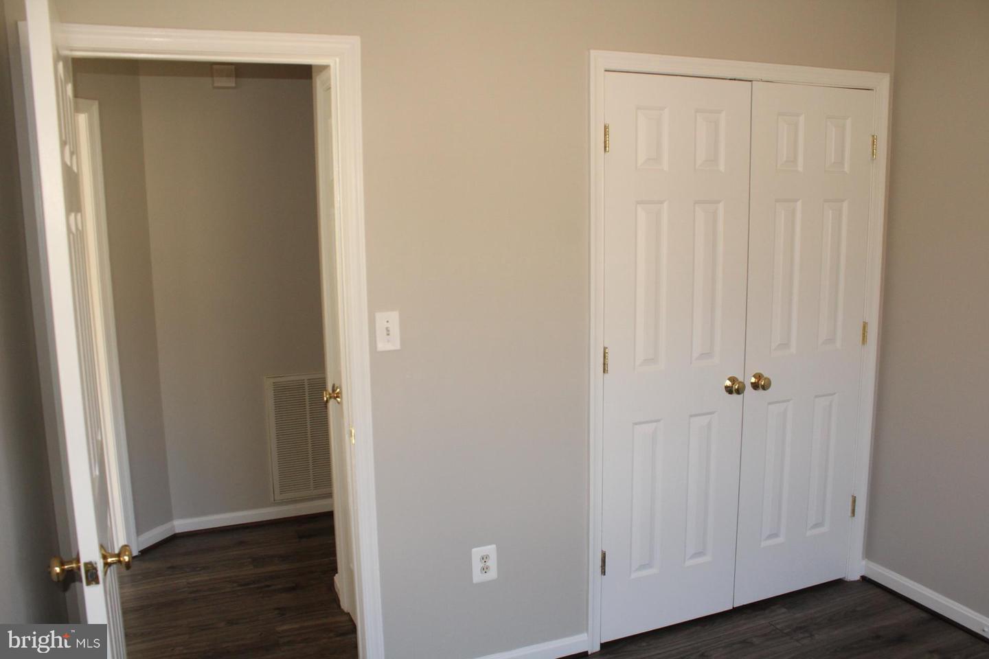 10402 SKINNER HILL DR, FREDERICKSBURG, Virginia 22408, 5 Bedrooms Bedrooms, ,3 BathroomsBathrooms,Residential,For sale,10402 SKINNER HILL DR,VASP2037856 MLS # VASP2037856