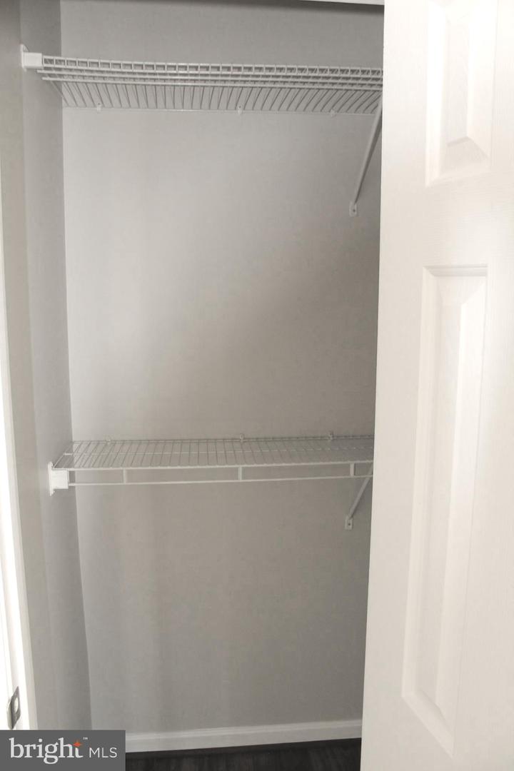 10402 SKINNER HILL DR, FREDERICKSBURG, Virginia 22408, 5 Bedrooms Bedrooms, ,3 BathroomsBathrooms,Residential,For sale,10402 SKINNER HILL DR,VASP2037856 MLS # VASP2037856