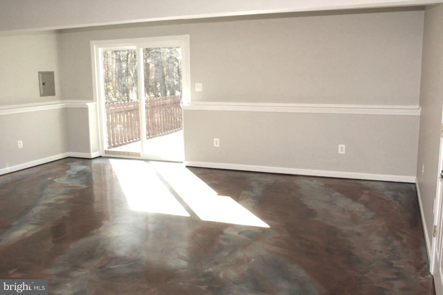 10402 SKINNER HILL DR, FREDERICKSBURG, Virginia 22408, 5 Bedrooms Bedrooms, ,3 BathroomsBathrooms,Residential,For sale,10402 SKINNER HILL DR,VASP2037856 MLS # VASP2037856