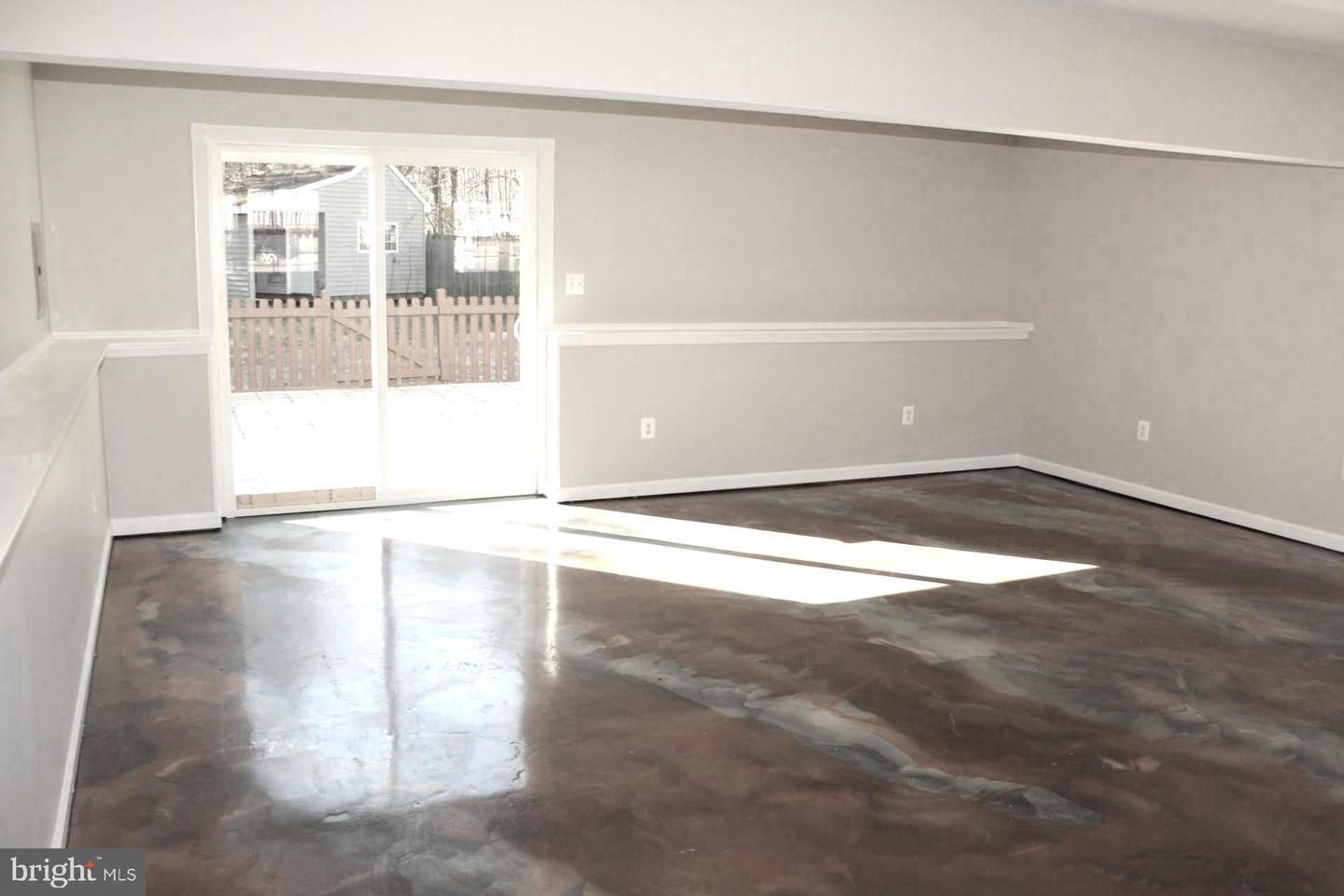 10402 SKINNER HILL DR, FREDERICKSBURG, Virginia 22408, 5 Bedrooms Bedrooms, ,3 BathroomsBathrooms,Residential,For sale,10402 SKINNER HILL DR,VASP2037856 MLS # VASP2037856