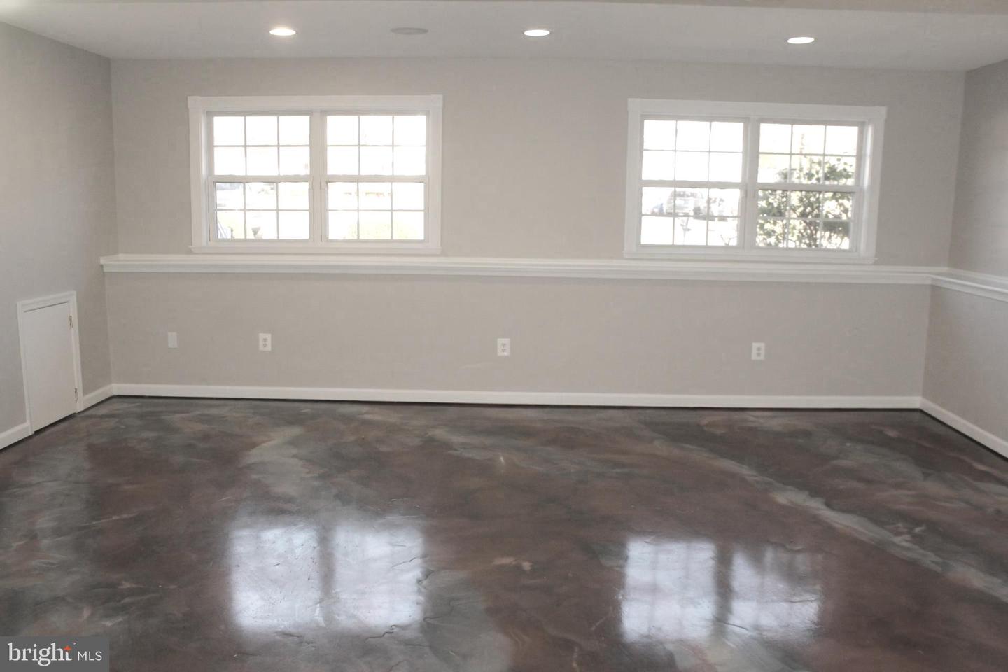 10402 SKINNER HILL DR, FREDERICKSBURG, Virginia 22408, 5 Bedrooms Bedrooms, ,3 BathroomsBathrooms,Residential,For sale,10402 SKINNER HILL DR,VASP2037856 MLS # VASP2037856