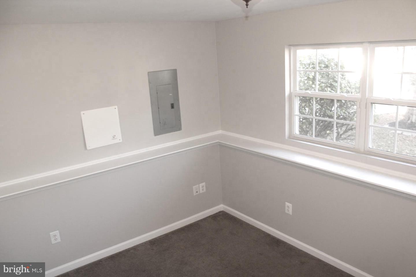 10402 SKINNER HILL DR, FREDERICKSBURG, Virginia 22408, 5 Bedrooms Bedrooms, ,3 BathroomsBathrooms,Residential,For sale,10402 SKINNER HILL DR,VASP2037856 MLS # VASP2037856