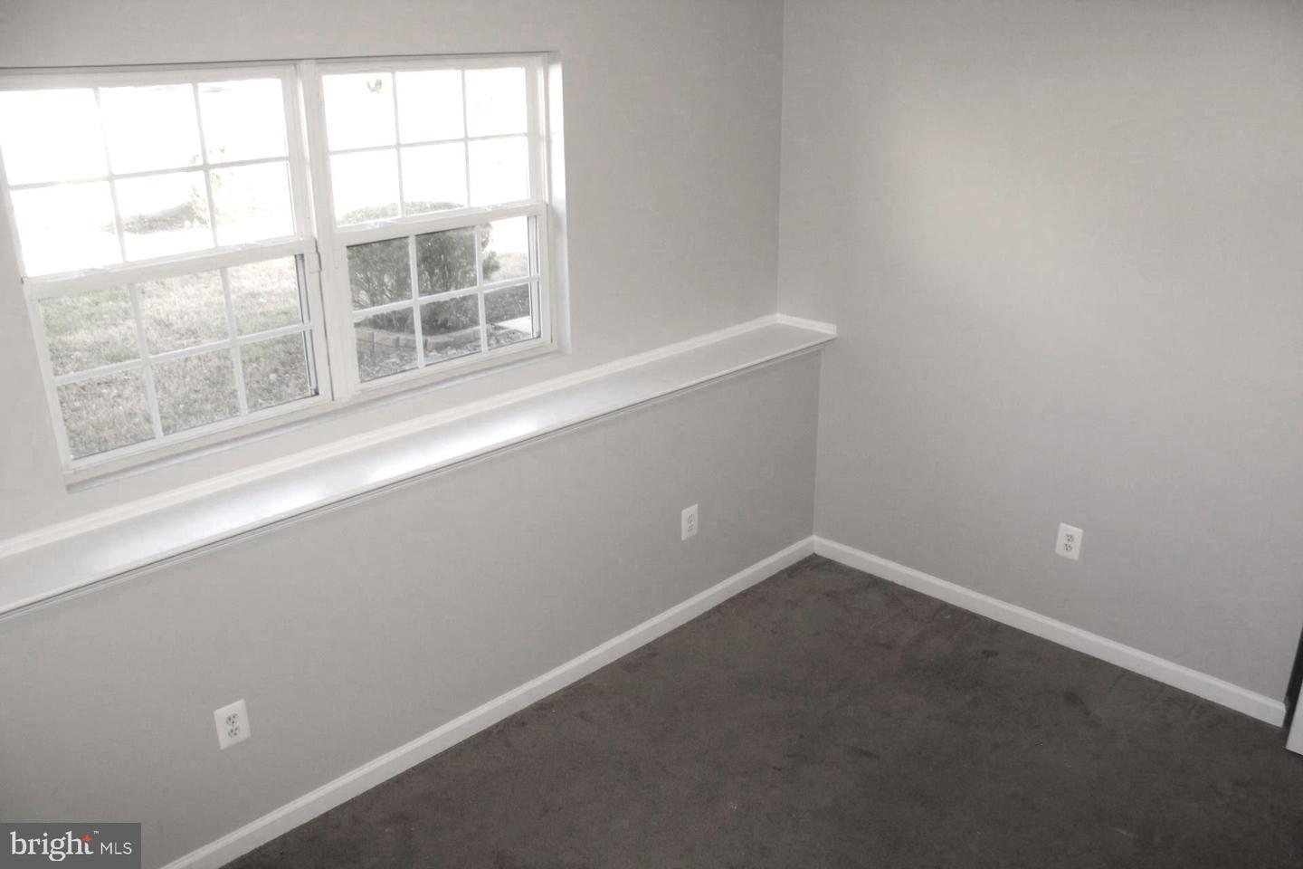 10402 SKINNER HILL DR, FREDERICKSBURG, Virginia 22408, 5 Bedrooms Bedrooms, ,3 BathroomsBathrooms,Residential,For sale,10402 SKINNER HILL DR,VASP2037856 MLS # VASP2037856