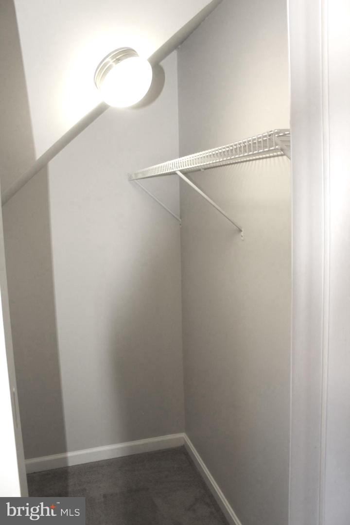 10402 SKINNER HILL DR, FREDERICKSBURG, Virginia 22408, 5 Bedrooms Bedrooms, ,3 BathroomsBathrooms,Residential,For sale,10402 SKINNER HILL DR,VASP2037856 MLS # VASP2037856