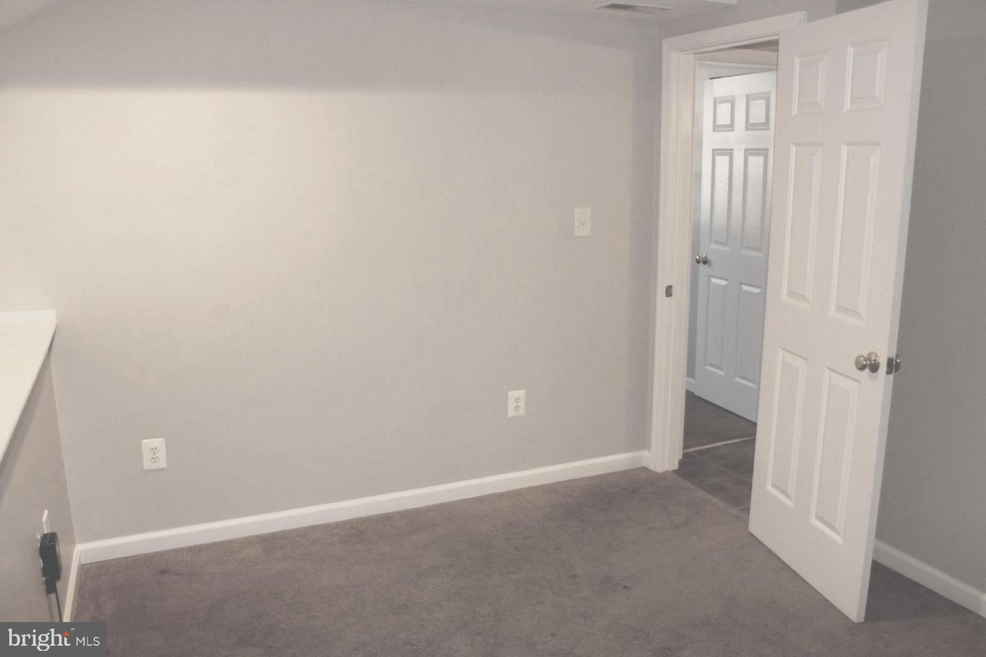 10402 SKINNER HILL DR, FREDERICKSBURG, Virginia 22408, 5 Bedrooms Bedrooms, ,3 BathroomsBathrooms,Residential,For sale,10402 SKINNER HILL DR,VASP2037856 MLS # VASP2037856