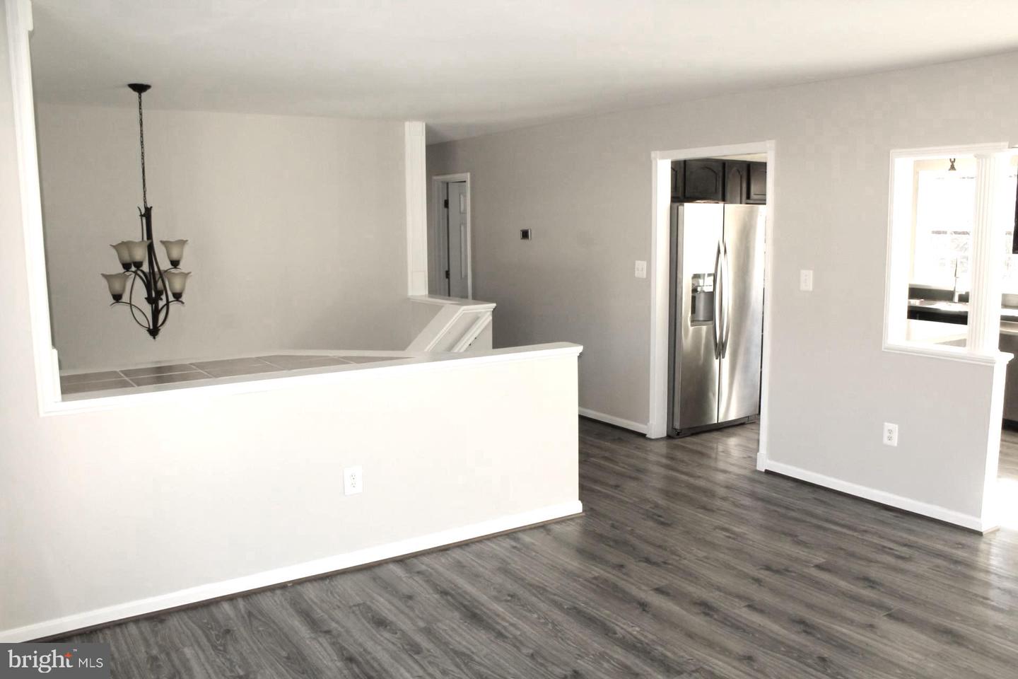 10402 SKINNER HILL DR, FREDERICKSBURG, Virginia 22408, 5 Bedrooms Bedrooms, ,3 BathroomsBathrooms,Residential,For sale,10402 SKINNER HILL DR,VASP2037856 MLS # VASP2037856