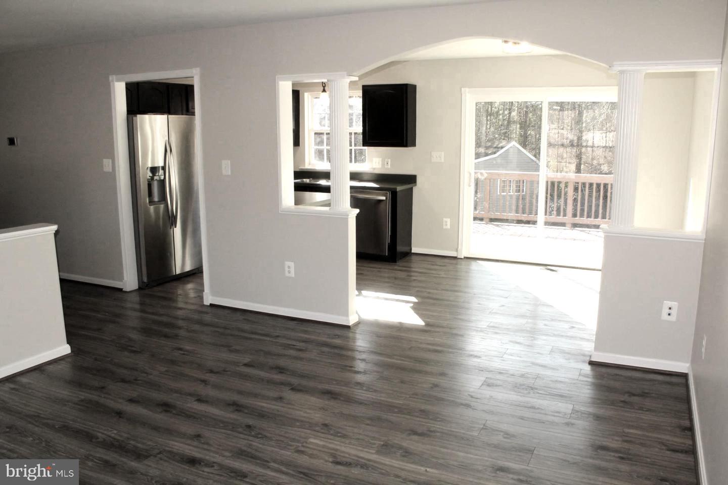 10402 SKINNER HILL DR, FREDERICKSBURG, Virginia 22408, 5 Bedrooms Bedrooms, ,3 BathroomsBathrooms,Residential,For sale,10402 SKINNER HILL DR,VASP2037856 MLS # VASP2037856