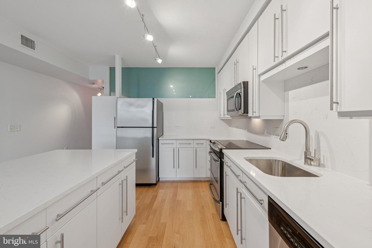 437 NEW YORK AVE NW #422, WASHINGTON, District Of Columbia 20001, 1 Bedroom Bedrooms, ,1 BathroomBathrooms,Residential,For sale,437 NEW YORK AVE NW #422,DCDC2233236 MLS # DCDC2233236 437 NEW YORK AVE NW #422, WASHINGTON, District Of Columbia 20001, 1 Bedroom Bedrooms, ,1 BathroomBathrooms,Residential,For sale,437 NEW YORK AVE NW #422,DCDC2233236 MLS # DCDC2233236