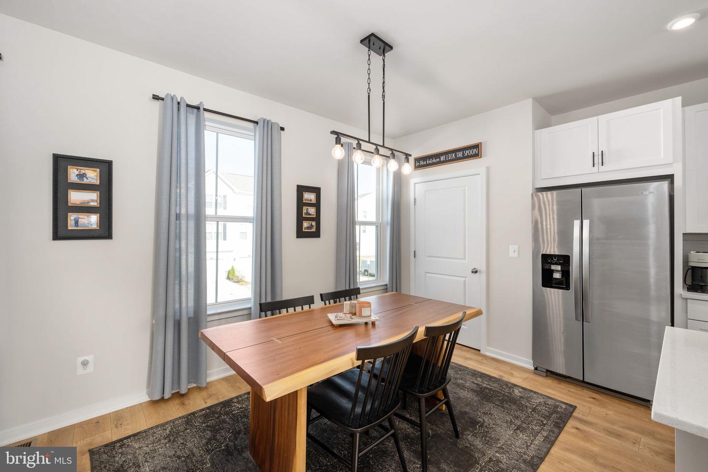 425 SNOWBERRY LN, FREDERICKSBURG, Virginia 22405, 4 Bedrooms Bedrooms, ,3 BathroomsBathrooms,Residential,For sale,425 SNOWBERRY LN,VAST2044482 MLS # VAST2044482