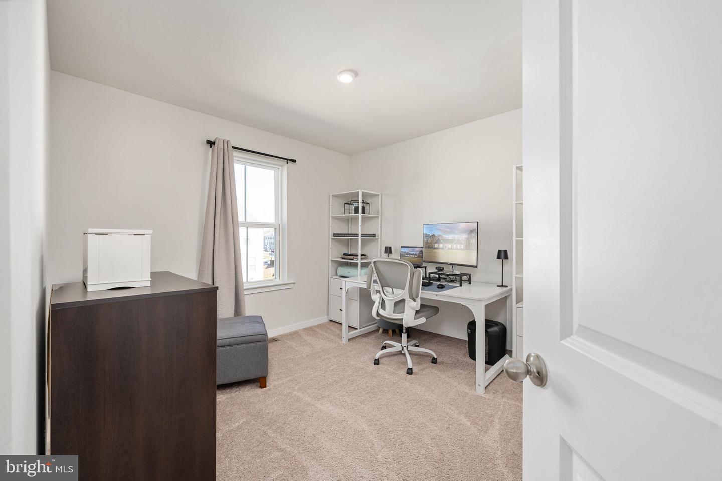 425 SNOWBERRY LN, FREDERICKSBURG, Virginia 22405, 4 Bedrooms Bedrooms, ,3 BathroomsBathrooms,Residential,For sale,425 SNOWBERRY LN,VAST2044482 MLS # VAST2044482