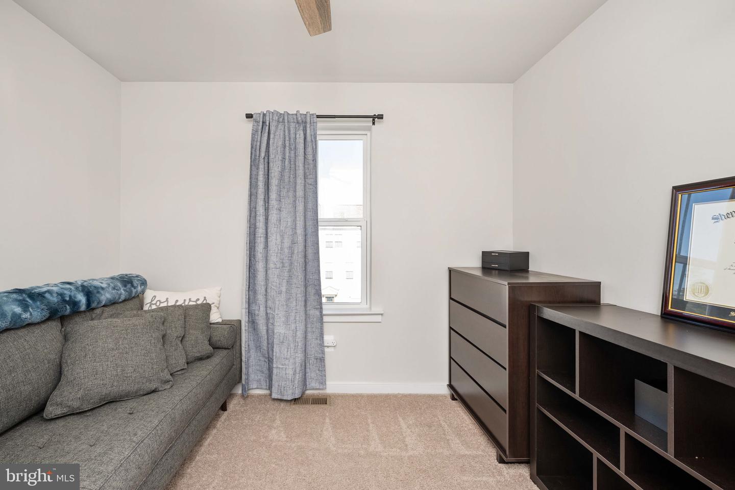 425 SNOWBERRY LN, FREDERICKSBURG, Virginia 22405, 4 Bedrooms Bedrooms, ,3 BathroomsBathrooms,Residential,For sale,425 SNOWBERRY LN,VAST2044482 MLS # VAST2044482