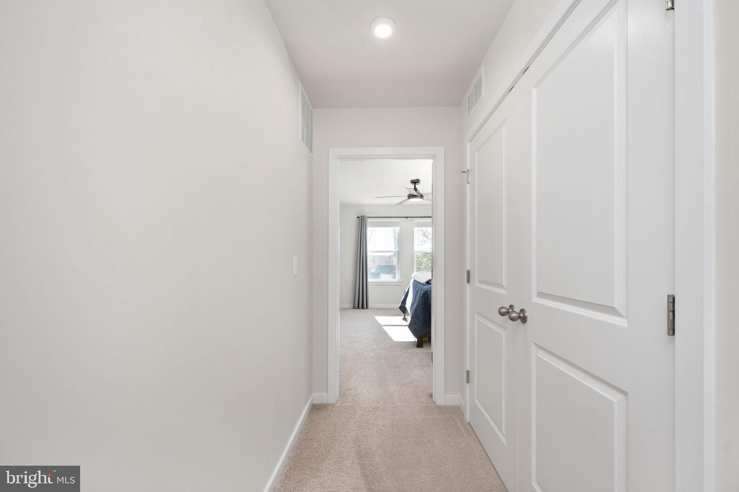 425 SNOWBERRY LN, FREDERICKSBURG, Virginia 22405, 4 Bedrooms Bedrooms, ,3 BathroomsBathrooms,Residential,For sale,425 SNOWBERRY LN,VAST2044482 MLS # VAST2044482