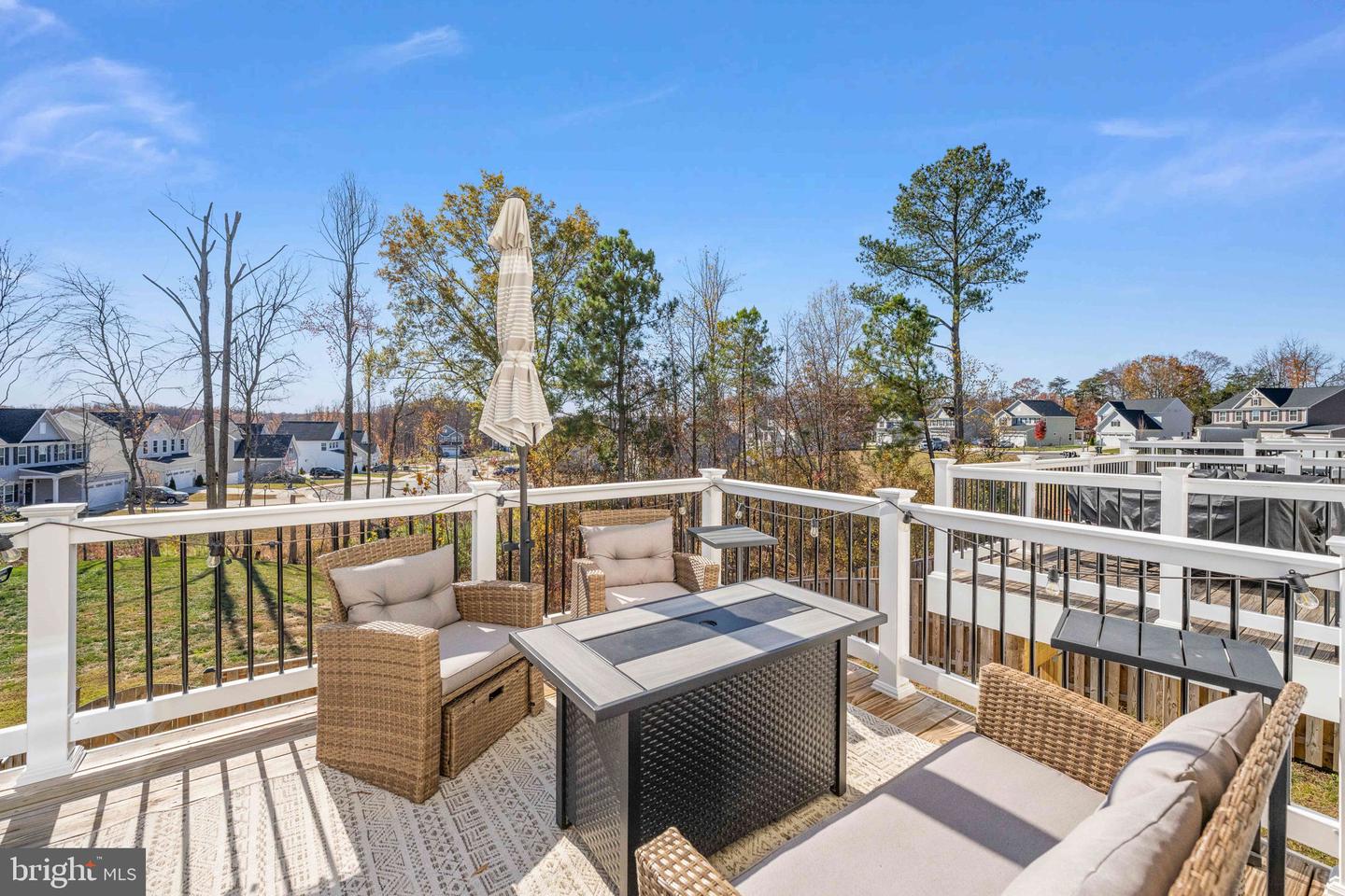 425 SNOWBERRY LN, FREDERICKSBURG, Virginia 22405, 4 Bedrooms Bedrooms, ,3 BathroomsBathrooms,Residential,For sale,425 SNOWBERRY LN,VAST2044482 MLS # VAST2044482