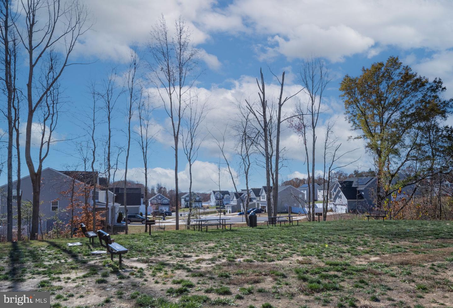 425 SNOWBERRY LN, FREDERICKSBURG, Virginia 22405, 4 Bedrooms Bedrooms, ,3 BathroomsBathrooms,Residential,For sale,425 SNOWBERRY LN,VAST2044482 MLS # VAST2044482