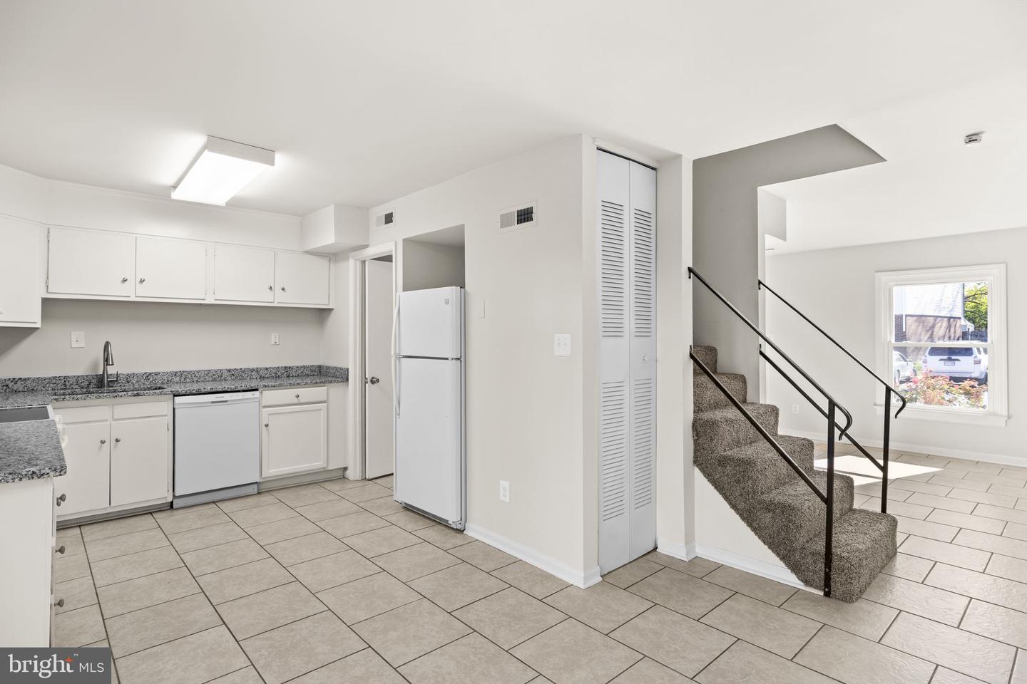 129 HICKOK CIR, FREDERICKSBURG, Virginia 22401, 3 Bedrooms Bedrooms, ,1 BathroomBathrooms,Residential,For sale,129 HICKOK CIR,VAFB2009352 MLS # VAFB2009352