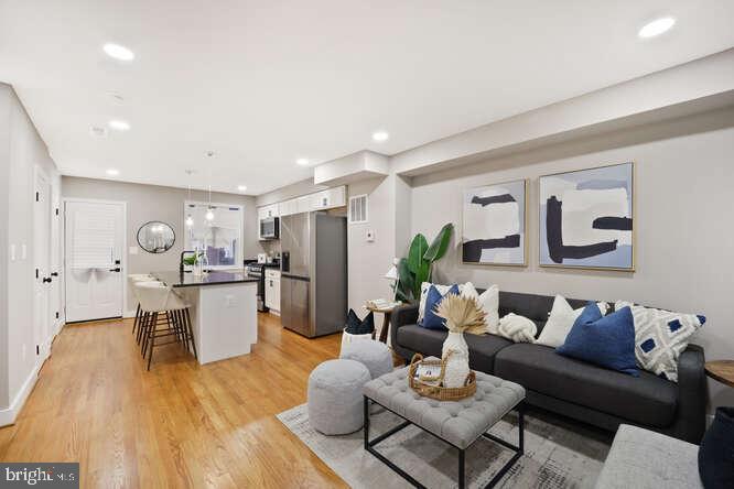 1632 RIDGE PL SE, WASHINGTON, District Of Columbia 20020, 3 Bedrooms Bedrooms, ,2 BathroomsBathrooms,Residential,For sale,1632 RIDGE PL SE,DCDC2200314 MLS # DCDC2200314 1632 RIDGE PL SE, WASHINGTON, District Of Columbia 20020, 3 Bedrooms Bedrooms, ,2 BathroomsBathrooms,Residential,For sale,1632 RIDGE PL SE,DCDC2200314 MLS # DCDC2200314