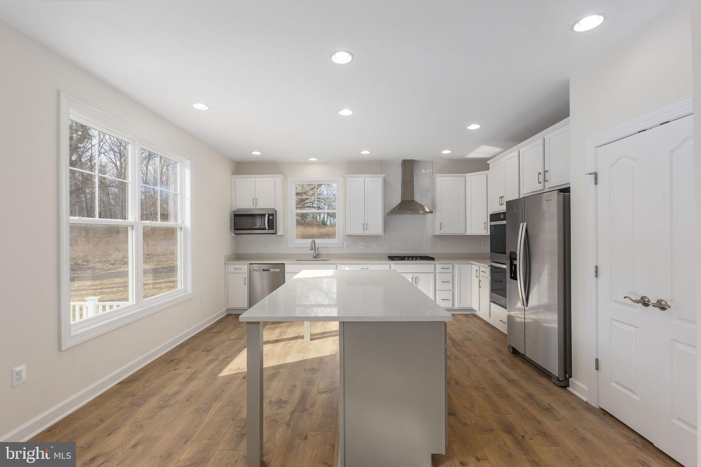 2 BLUEBIRD LN, STAFFORD, Virginia 22554, 3 Bedrooms Bedrooms, ,3 BathroomsBathrooms,Residential,For sale,2 BLUEBIRD LN,VAST2039904 MLS # VAST2039904