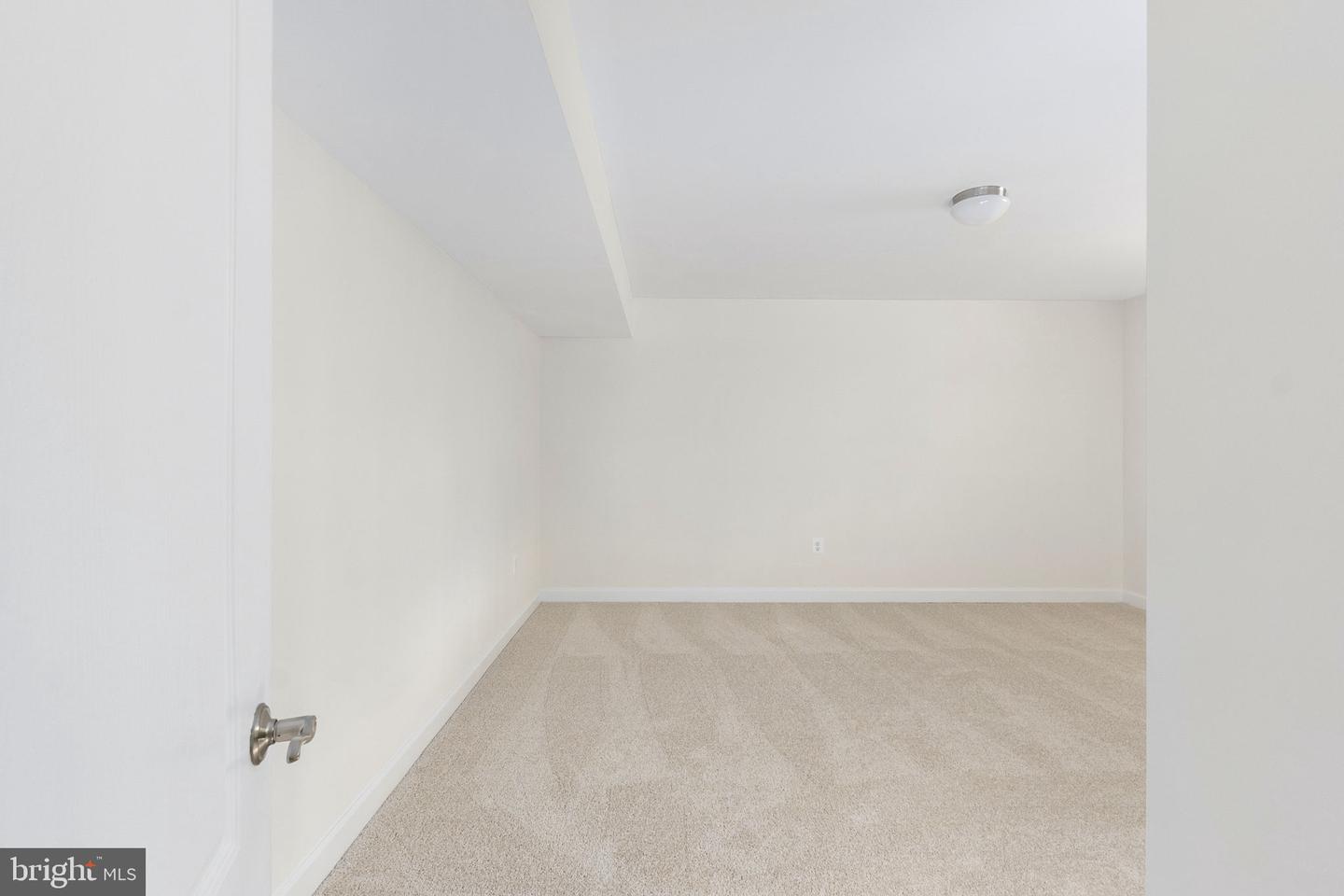 2 BLUEBIRD LN, STAFFORD, Virginia 22554, 3 Bedrooms Bedrooms, ,3 BathroomsBathrooms,Residential,For sale,2 BLUEBIRD LN,VAST2039904 MLS # VAST2039904