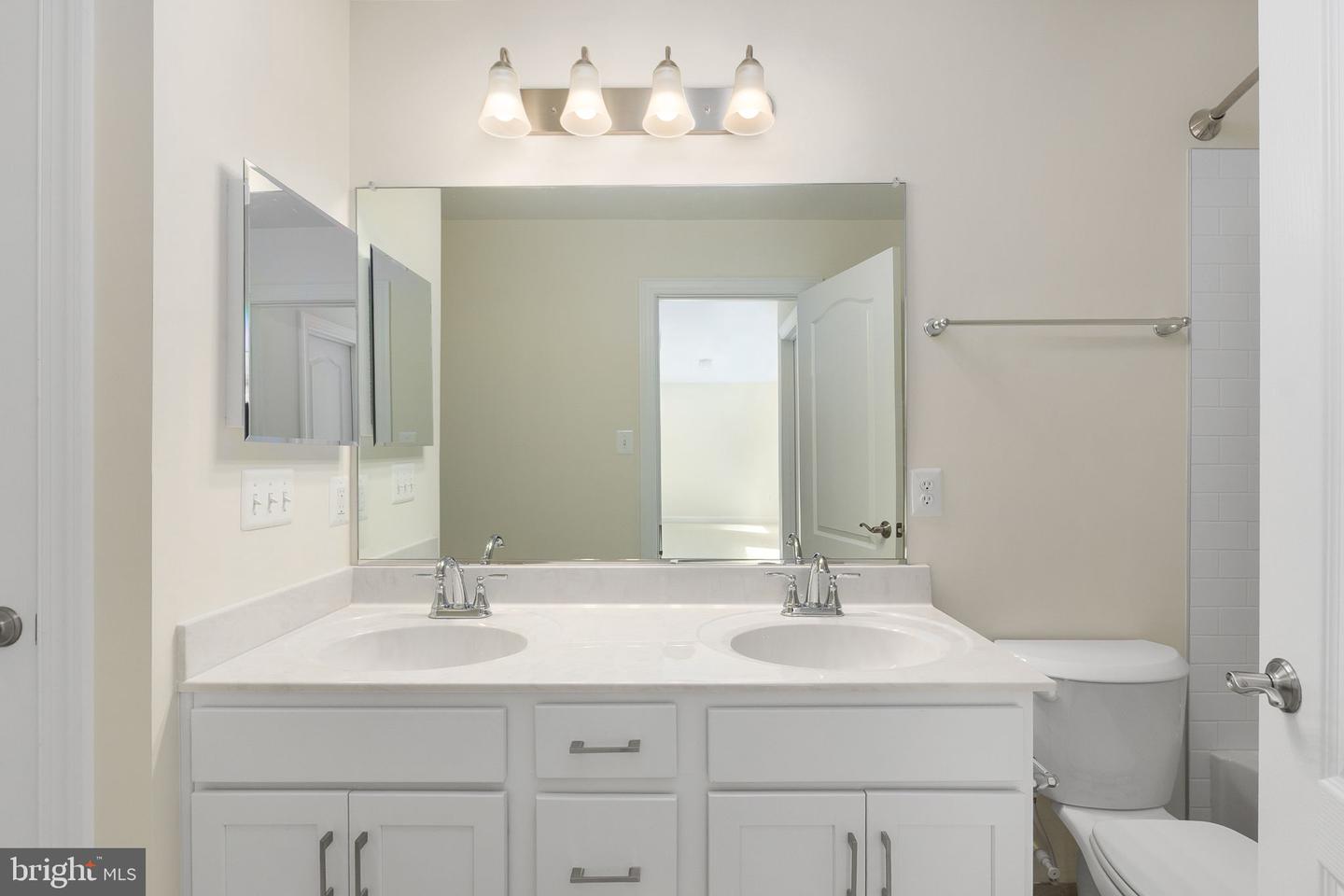 2 BLUEBIRD LN, STAFFORD, Virginia 22554, 3 Bedrooms Bedrooms, ,3 BathroomsBathrooms,Residential,For sale,2 BLUEBIRD LN,VAST2039904 MLS # VAST2039904