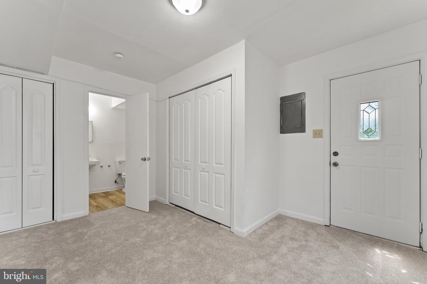 4602 H WHITING CIR, RICHMOND, Virginia 23231, 3 Bedrooms Bedrooms, ,2 BathroomsBathrooms,Residential,For sale,4602 H WHITING CIR,VARC2000706 MLS # VARC2000706 4602 H WHITING CIR, RICHMOND, Virginia 23231, 3 Bedrooms Bedrooms, ,2 BathroomsBathrooms,Residential,For sale,4602 H WHITING CIR,VARC2000706 MLS # VARC2000706