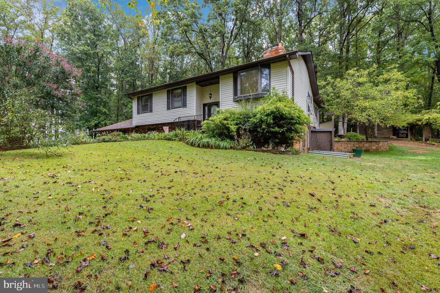 83 CREEK LN, FREDERICKSBURG, Virginia 22406, 4 Bedrooms Bedrooms, ,3 BathroomsBathrooms,Residential,For sale,83 CREEK LN,VAST2041682 MLS # VAST2041682