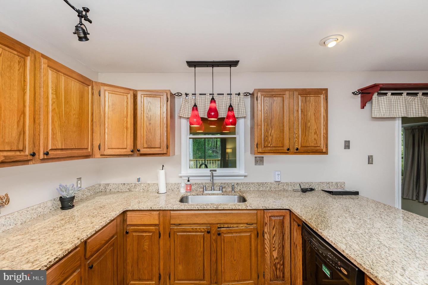 83 CREEK LN, FREDERICKSBURG, Virginia 22406, 4 Bedrooms Bedrooms, ,3 BathroomsBathrooms,Residential,For sale,83 CREEK LN,VAST2041682 MLS # VAST2041682