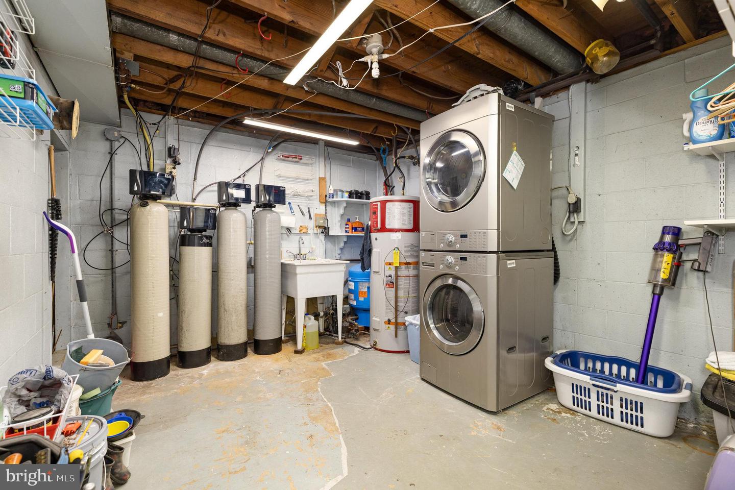 83 CREEK LN, FREDERICKSBURG, Virginia 22406, 4 Bedrooms Bedrooms, ,3 BathroomsBathrooms,Residential,For sale,83 CREEK LN,VAST2041682 MLS # VAST2041682