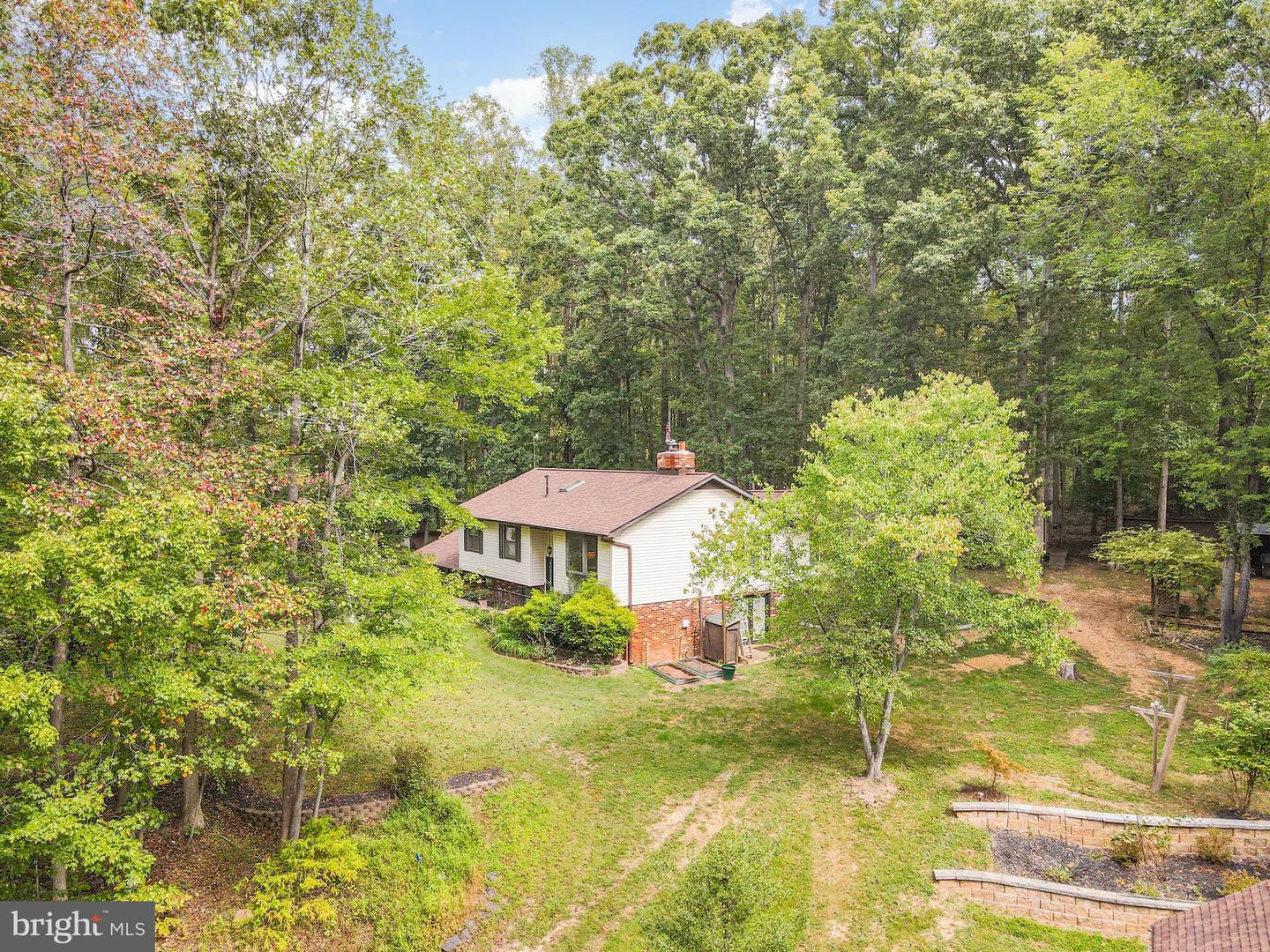 83 CREEK LN, FREDERICKSBURG, Virginia 22406, 4 Bedrooms Bedrooms, ,3 BathroomsBathrooms,Residential,For sale,83 CREEK LN,VAST2041682 MLS # VAST2041682