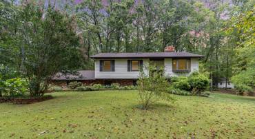 83 CREEK LN, FREDERICKSBURG, Virginia 22406, 4 Bedrooms Bedrooms, ,3 BathroomsBathrooms,Residential,For sale,83 CREEK LN,VAST2041682 MLS # VAST2041682