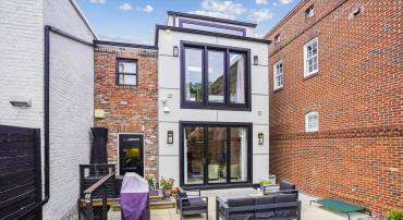 1015 DUKE ST, ALEXANDRIA, Virginia 22314, 3 Bedrooms Bedrooms, ,3 BathroomsBathrooms,Residential,For sale,1015 DUKE ST,VAAX2049124 MLS # VAAX2049124