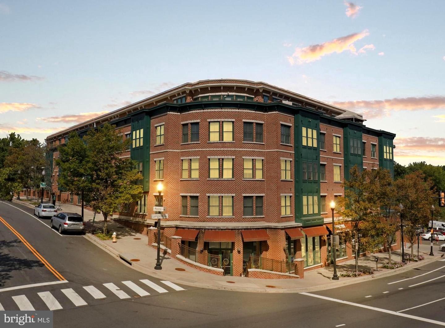 2101 N MONROE ST #212, ARLINGTON, Virginia 22207, 1 Bedroom Bedrooms, ,1 BathroomBathrooms,Residential,For sale,2101 N MONROE ST #212,VAAR2062968 MLS # VAAR2062968 2101 N MONROE ST #212, ARLINGTON, Virginia 22207, 1 Bedroom Bedrooms, ,1 BathroomBathrooms,Residential,For sale,2101 N MONROE ST #212,VAAR2062968 MLS # VAAR2062968