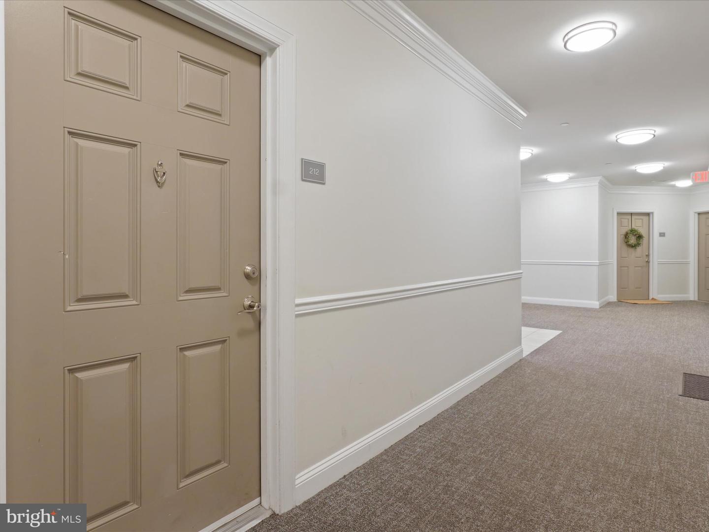 2101 N MONROE ST #212, ARLINGTON, Virginia 22207, 1 Bedroom Bedrooms, ,1 BathroomBathrooms,Residential,For sale,2101 N MONROE ST #212,VAAR2062968 MLS # VAAR2062968 2101 N MONROE ST #212, ARLINGTON, Virginia 22207, 1 Bedroom Bedrooms, ,1 BathroomBathrooms,Residential,For sale,2101 N MONROE ST #212,VAAR2062968 MLS # VAAR2062968