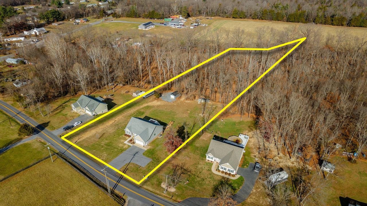 50 HARRISTON RD, GROTTOES, Virginia 24441, 3 Bedrooms Bedrooms, ,2 BathroomsBathrooms,Residential,50 HARRISTON RD,671513 MLS # 671513 50 HARRISTON RD, GROTTOES, Virginia 24441, 3 Bedrooms Bedrooms, ,2 BathroomsBathrooms,Residential,50 HARRISTON RD,671513 MLS # 671513