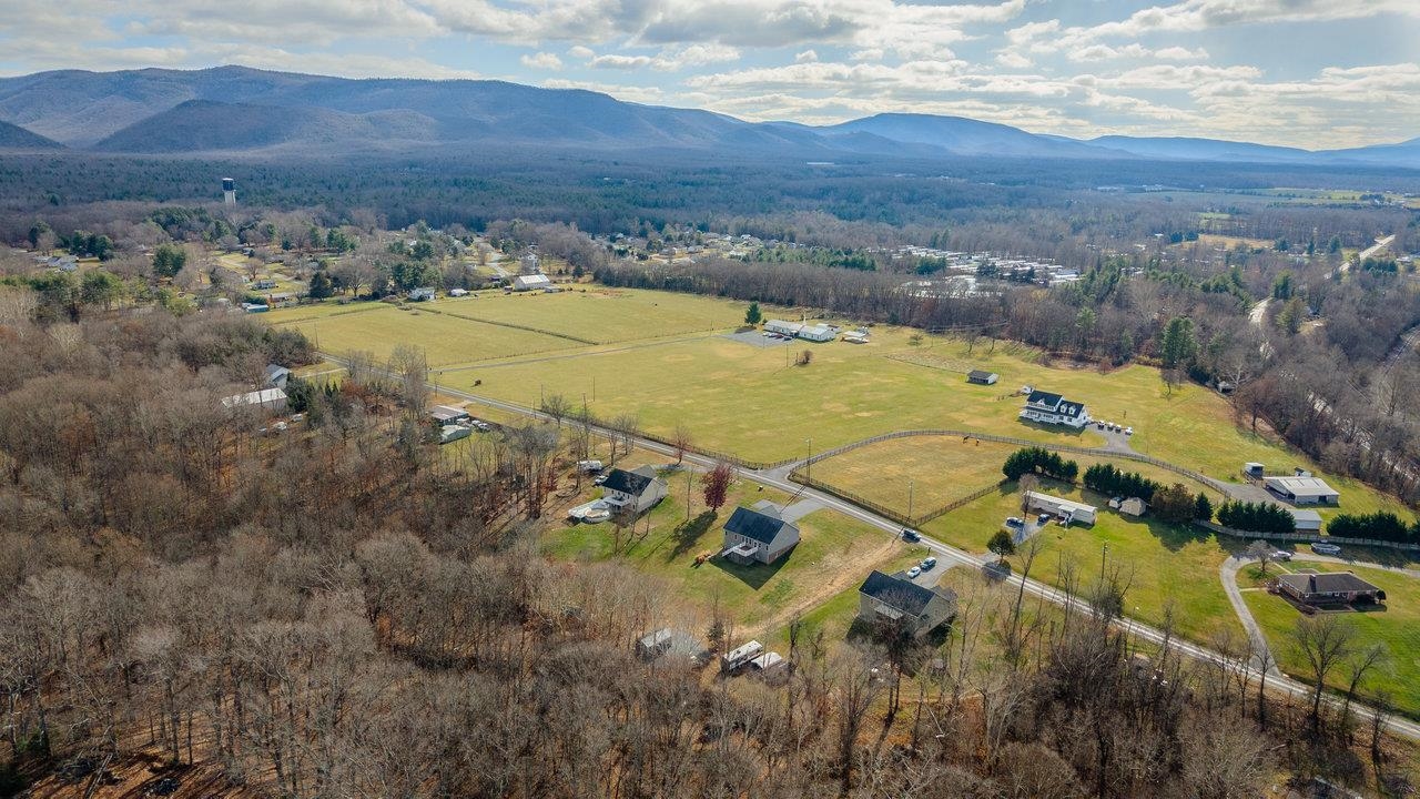 50 HARRISTON RD, GROTTOES, Virginia 24441, 3 Bedrooms Bedrooms, ,2 BathroomsBathrooms,Residential,50 HARRISTON RD,671513 MLS # 671513 50 HARRISTON RD, GROTTOES, Virginia 24441, 3 Bedrooms Bedrooms, ,2 BathroomsBathrooms,Residential,50 HARRISTON RD,671513 MLS # 671513