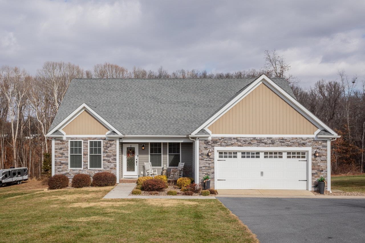 50 HARRISTON RD, GROTTOES, Virginia 24441, 3 Bedrooms Bedrooms, ,2 BathroomsBathrooms,Residential,50 HARRISTON RD,671513 MLS # 671513 50 HARRISTON RD, GROTTOES, Virginia 24441, 3 Bedrooms Bedrooms, ,2 BathroomsBathrooms,Residential,50 HARRISTON RD,671513 MLS # 671513