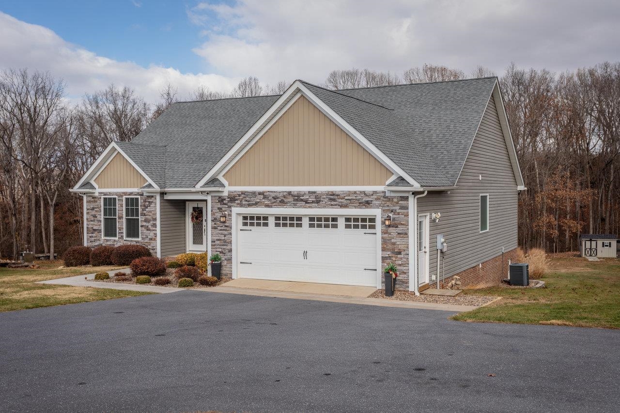 50 HARRISTON RD, GROTTOES, Virginia 24441, 3 Bedrooms Bedrooms, ,2 BathroomsBathrooms,Residential,50 HARRISTON RD,671513 MLS # 671513 50 HARRISTON RD, GROTTOES, Virginia 24441, 3 Bedrooms Bedrooms, ,2 BathroomsBathrooms,Residential,50 HARRISTON RD,671513 MLS # 671513