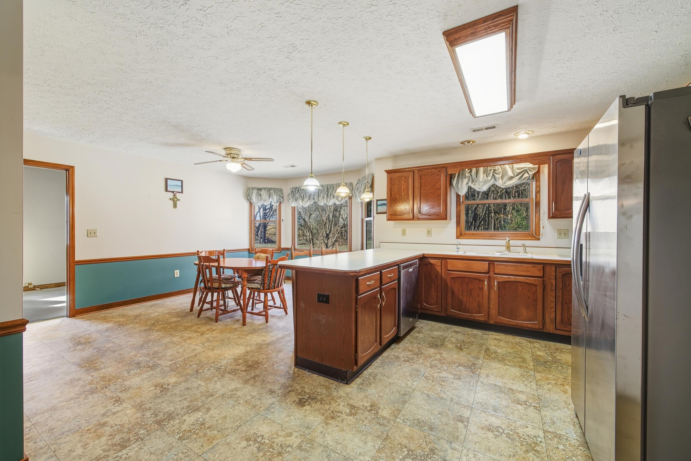 948 BATTLEFIELD BLUFF DR, NEW MARKET, Virginia 22844, 4 Bedrooms Bedrooms, ,2 BathroomsBathrooms,Residential,948 BATTLEFIELD BLUFF DR,671519 MLS # 671519 948 BATTLEFIELD BLUFF DR, NEW MARKET, Virginia 22844, 4 Bedrooms Bedrooms, ,2 BathroomsBathrooms,Residential,948 BATTLEFIELD BLUFF DR,671519 MLS # 671519