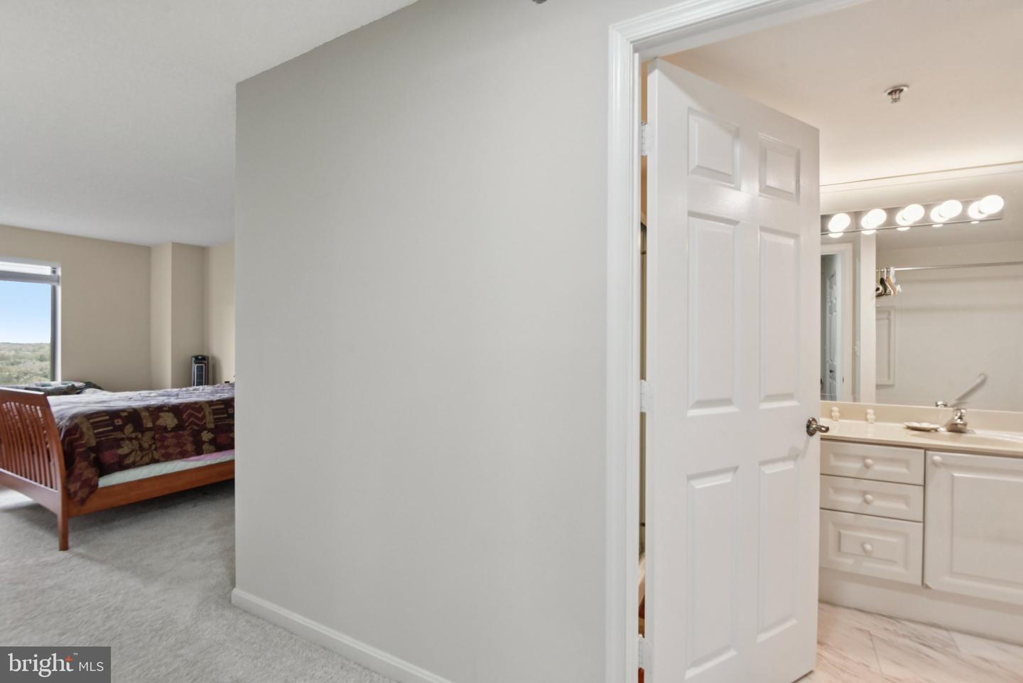 19385 CYPRESS RIDGE TER #815, LEESBURG, Virginia 20176, 3 Bedrooms Bedrooms, ,2 BathroomsBathrooms,Residential,For sale,19385 CYPRESS RIDGE TER #815,VALO2108138 MLS # VALO2108138 19385 CYPRESS RIDGE TER #815, LEESBURG, Virginia 20176, 3 Bedrooms Bedrooms, ,2 BathroomsBathrooms,Residential,For sale,19385 CYPRESS RIDGE TER #815,VALO2108138 MLS # VALO2108138