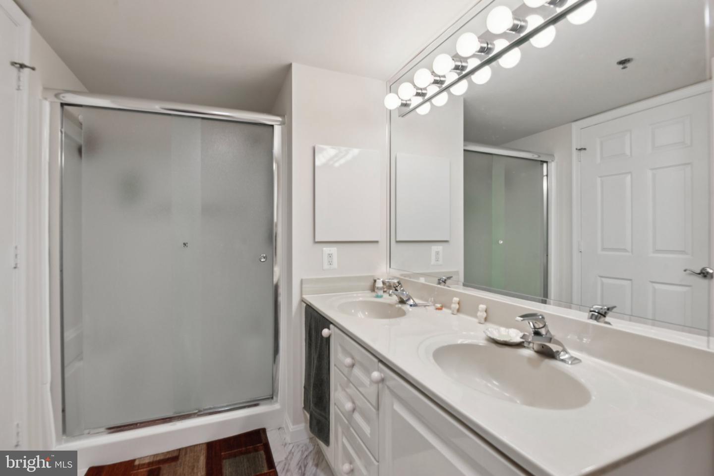 19385 CYPRESS RIDGE TER #815, LEESBURG, Virginia 20176, 3 Bedrooms Bedrooms, ,2 BathroomsBathrooms,Residential,For sale,19385 CYPRESS RIDGE TER #815,VALO2108138 MLS # VALO2108138 19385 CYPRESS RIDGE TER #815, LEESBURG, Virginia 20176, 3 Bedrooms Bedrooms, ,2 BathroomsBathrooms,Residential,For sale,19385 CYPRESS RIDGE TER #815,VALO2108138 MLS # VALO2108138