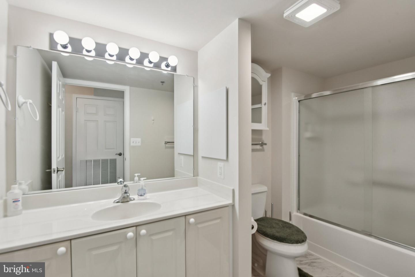 19385 CYPRESS RIDGE TER #815, LEESBURG, Virginia 20176, 3 Bedrooms Bedrooms, ,2 BathroomsBathrooms,Residential,For sale,19385 CYPRESS RIDGE TER #815,VALO2108138 MLS # VALO2108138 19385 CYPRESS RIDGE TER #815, LEESBURG, Virginia 20176, 3 Bedrooms Bedrooms, ,2 BathroomsBathrooms,Residential,For sale,19385 CYPRESS RIDGE TER #815,VALO2108138 MLS # VALO2108138