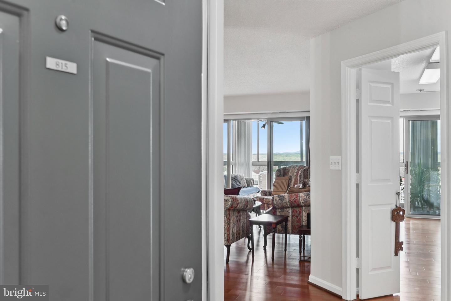 19385 CYPRESS RIDGE TER #815, LEESBURG, Virginia 20176, 3 Bedrooms Bedrooms, ,2 BathroomsBathrooms,Residential,For sale,19385 CYPRESS RIDGE TER #815,VALO2108138 MLS # VALO2108138 19385 CYPRESS RIDGE TER #815, LEESBURG, Virginia 20176, 3 Bedrooms Bedrooms, ,2 BathroomsBathrooms,Residential,For sale,19385 CYPRESS RIDGE TER #815,VALO2108138 MLS # VALO2108138