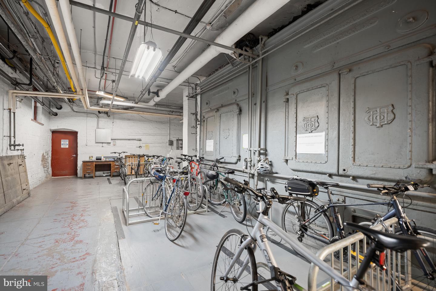 2853 ONTARIO RD NW #421, WASHINGTON, District Of Columbia 20009, 1 Bedroom Bedrooms, ,1 BathroomBathrooms,Residential,For sale,2853 ONTARIO RD NW #421,DCDC2226472 MLS # DCDC2226472