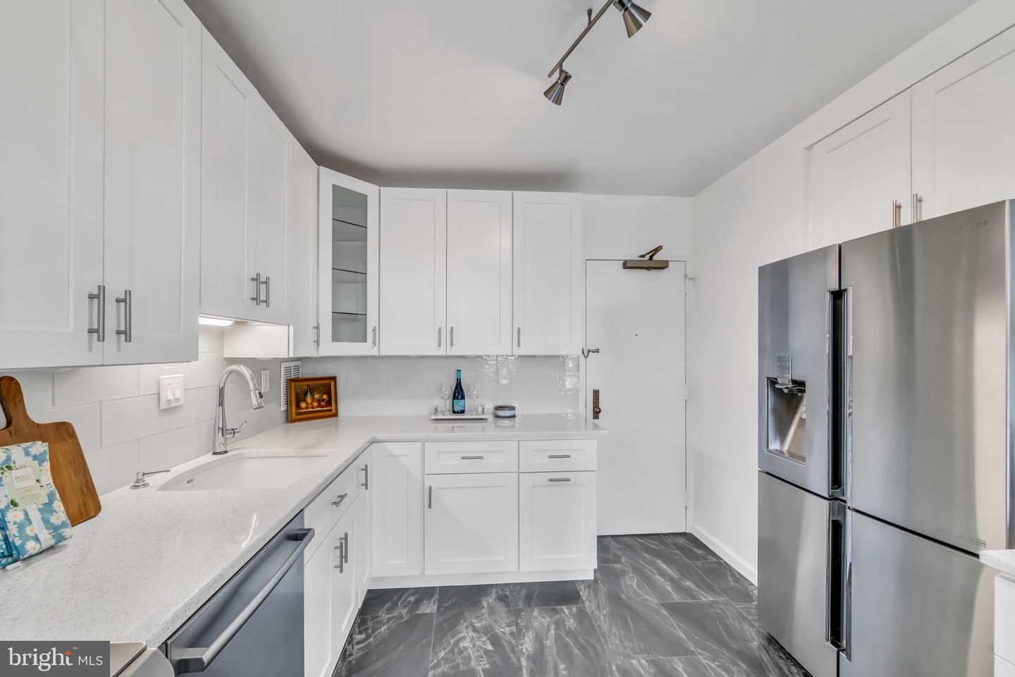 3701 S GEORGE MASON DR #1812N, FALLS CHURCH, Virginia 22041, 1 Bedroom Bedrooms, ,1 BathroomBathrooms,Residential,For sale,3701 S GEORGE MASON DR #1812N,VAFX2274076 MLS # VAFX2274076 3701 S GEORGE MASON DR #1812N, FALLS CHURCH, Virginia 22041, 1 Bedroom Bedrooms, ,1 BathroomBathrooms,Residential,For sale,3701 S GEORGE MASON DR #1812N,VAFX2274076 MLS # VAFX2274076