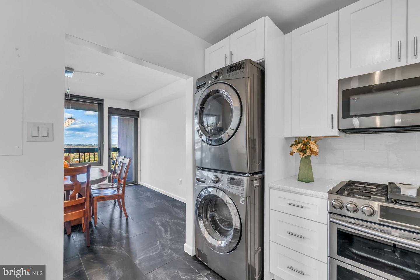 3701 S GEORGE MASON DR #1812N, FALLS CHURCH, Virginia 22041, 1 Bedroom Bedrooms, ,1 BathroomBathrooms,Residential,For sale,3701 S GEORGE MASON DR #1812N,VAFX2274076 MLS # VAFX2274076 3701 S GEORGE MASON DR #1812N, FALLS CHURCH, Virginia 22041, 1 Bedroom Bedrooms, ,1 BathroomBathrooms,Residential,For sale,3701 S GEORGE MASON DR #1812N,VAFX2274076 MLS # VAFX2274076