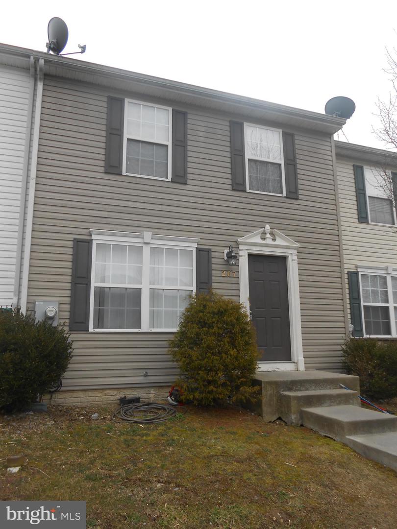 207 EASTSIDE, WINCHESTER, Virginia 22602, 4 Bedrooms Bedrooms, ,3 BathroomsBathrooms,Residential,For sale,207 EASTSIDE,VAFV2037926 MLS # VAFV2037926 207 EASTSIDE, WINCHESTER, Virginia 22602, 4 Bedrooms Bedrooms, ,3 BathroomsBathrooms,Residential,For sale,207 EASTSIDE,VAFV2037926 MLS # VAFV2037926