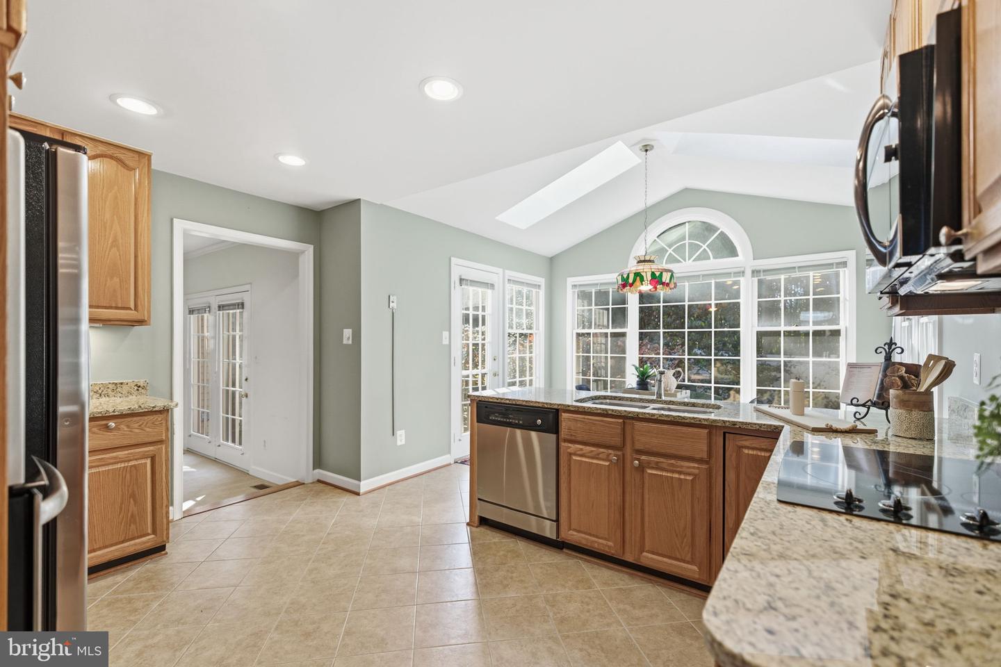 4110 JOHN TRAMMELL CT, FAIRFAX, Virginia 22030, 4 Bedrooms Bedrooms, ,3 BathroomsBathrooms,Residential,For sale,4110 JOHN TRAMMELL CT,VAFC2007354 MLS # VAFC2007354