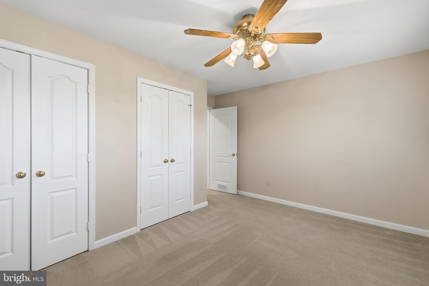 4110 JOHN TRAMMELL CT, FAIRFAX, Virginia 22030, 4 Bedrooms Bedrooms, ,3 BathroomsBathrooms,Residential,For sale,4110 JOHN TRAMMELL CT,VAFC2007354 MLS # VAFC2007354