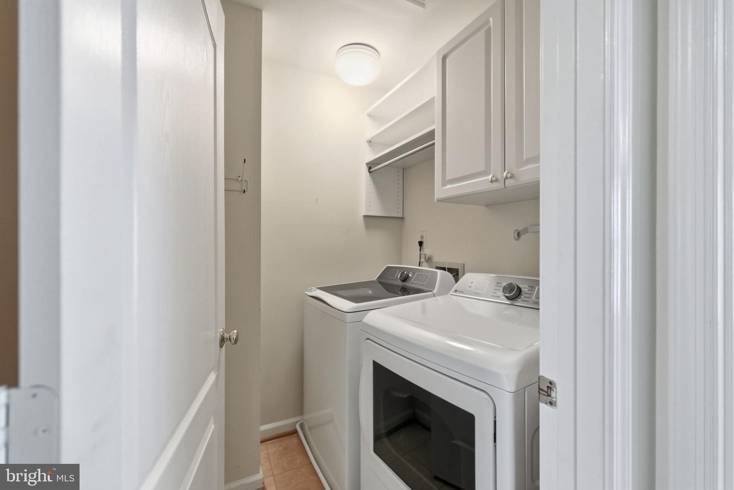 4110 JOHN TRAMMELL CT, FAIRFAX, Virginia 22030, 4 Bedrooms Bedrooms, ,3 BathroomsBathrooms,Residential,For sale,4110 JOHN TRAMMELL CT,VAFC2007354 MLS # VAFC2007354