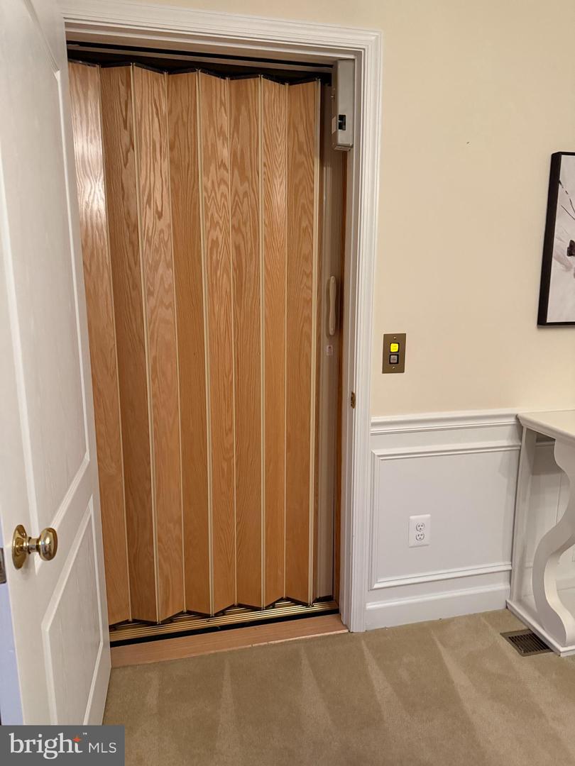 4110 JOHN TRAMMELL CT, FAIRFAX, Virginia 22030, 4 Bedrooms Bedrooms, ,3 BathroomsBathrooms,Residential,For sale,4110 JOHN TRAMMELL CT,VAFC2007354 MLS # VAFC2007354