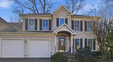 4110 JOHN TRAMMELL CT, FAIRFAX, Virginia 22030, 4 Bedrooms Bedrooms, ,3 BathroomsBathrooms,Residential,For sale,4110 JOHN TRAMMELL CT,VAFC2007354 MLS # VAFC2007354